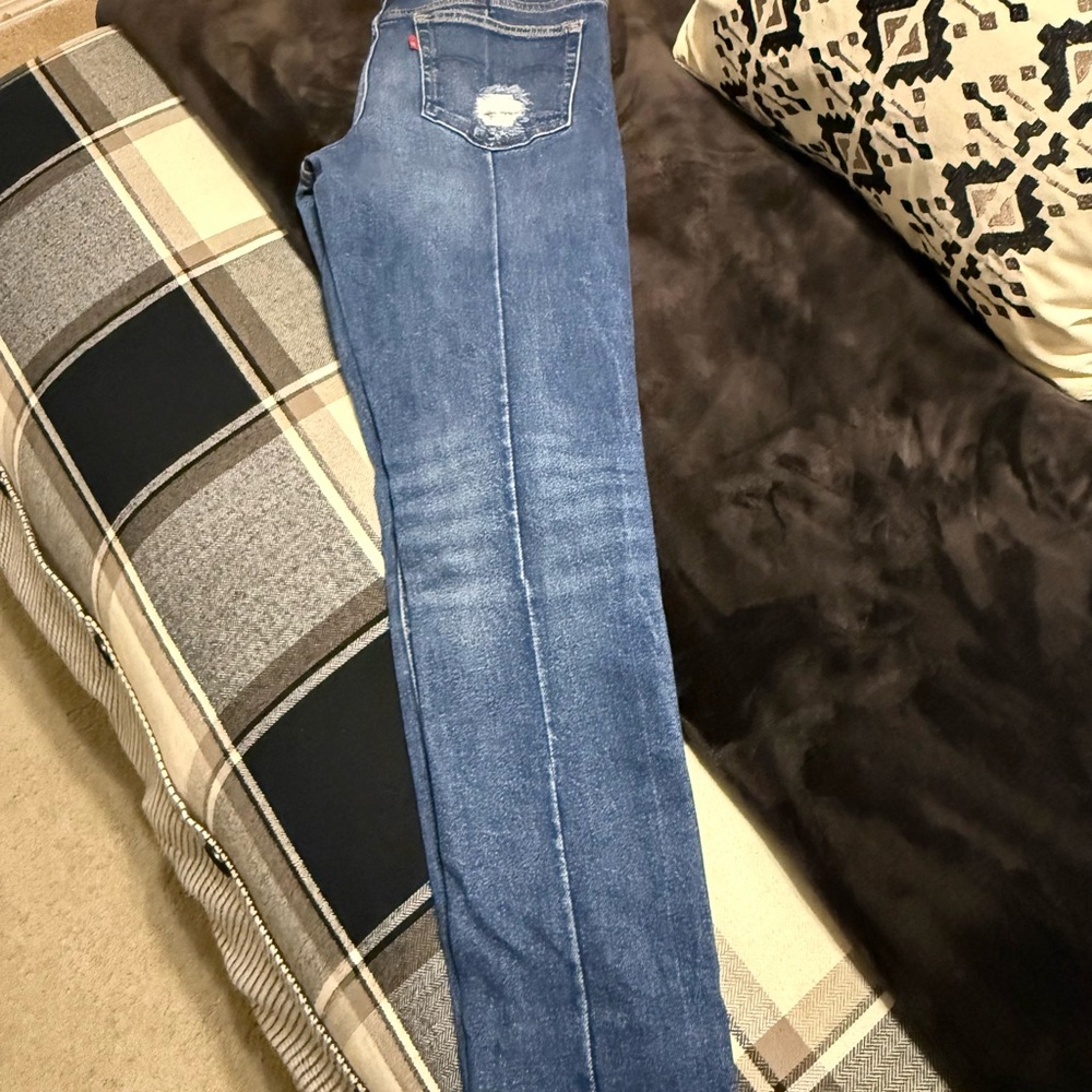 Levi’s Altered 711 Skinny Denim Jeans